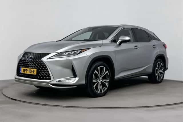 Lexus RX (2022)