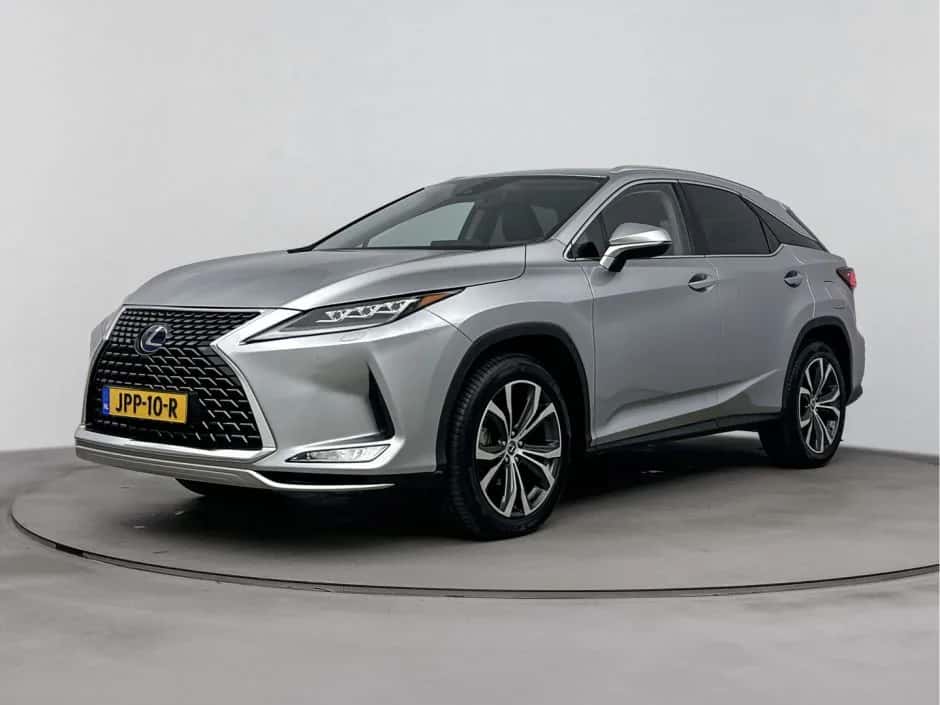 Lexus RX (2022) — foto 1