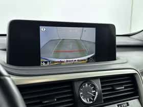 Lexus RX (2022) thumbnail 11