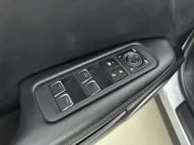 Lexus RX (2022) thumbnail 23