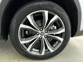 Lexus RX (2022) thumbnail 24