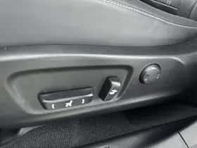 Lexus RX (2022) thumbnail 29