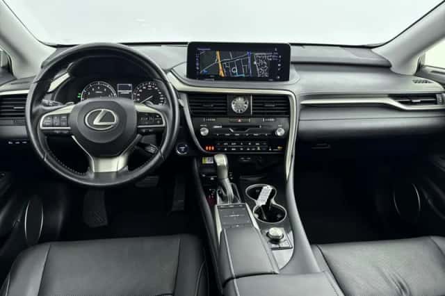 Lexus RX (2022) thumbnail 4