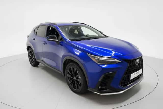 Lexus NX (2024) thumbnail 3