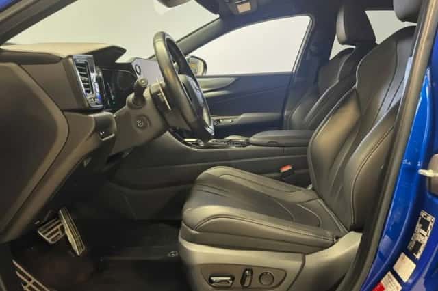 Lexus NX (2024) thumbnail 6