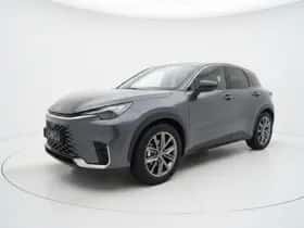 Lexus LBX (2024)