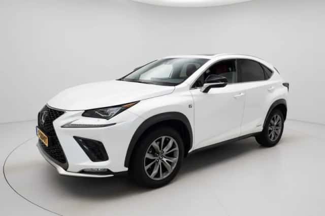 Lexus NX (2020) thumbnail 1