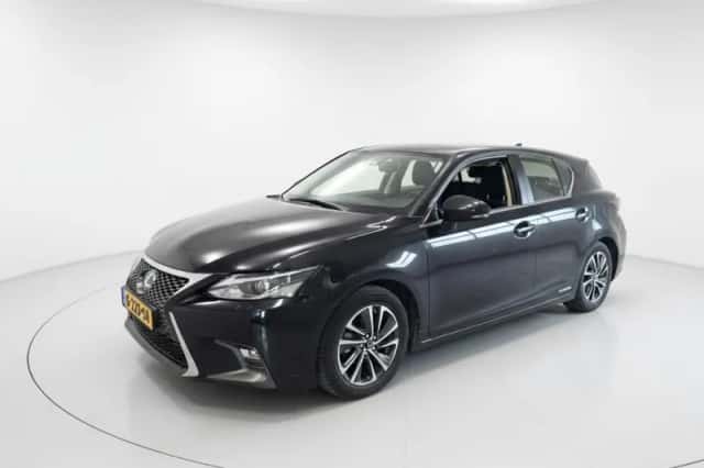 Lexus CT (2019) thumbnail 1