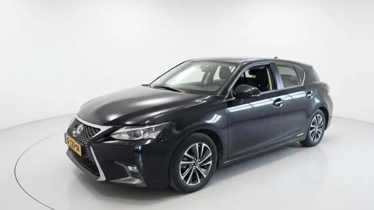 Lexus CT (2019) — foto 1
