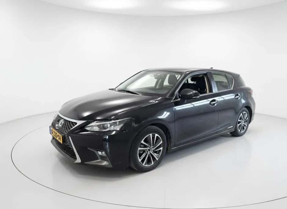 Lexus CT (2019) — foto 1