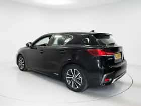 Lexus CT (2019) thumbnail 4