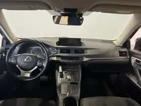 Lexus CT (2019) thumbnail 5
