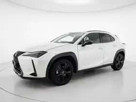 Lexus UX (2022)