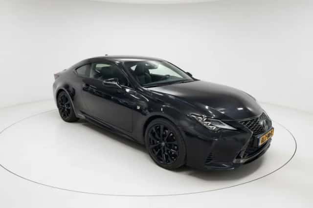 Lexus RC (2020) thumbnail 3