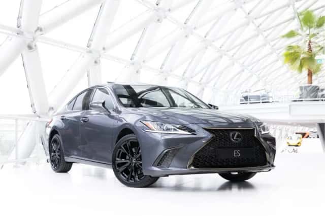 Lexus ES (2023) thumbnail 29