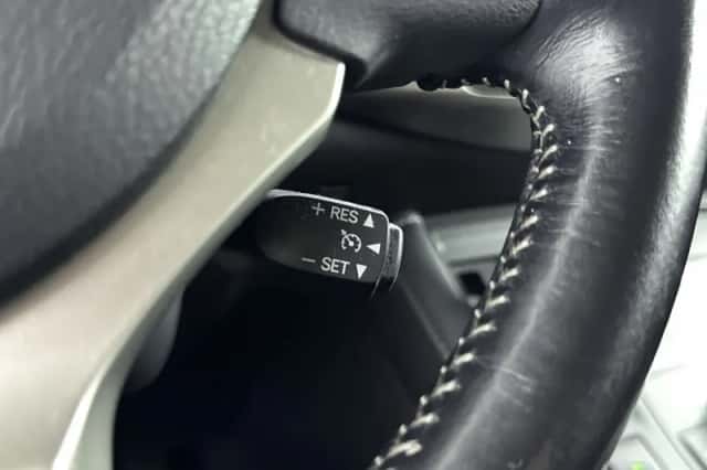 Lexus CT (2016) thumbnail 15