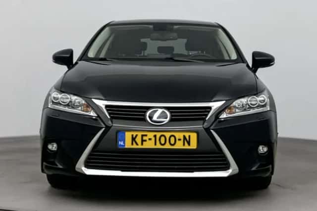 Lexus CT (2016) thumbnail 20