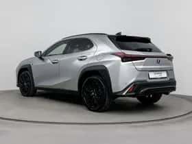 Lexus UX (2022) thumbnail 13