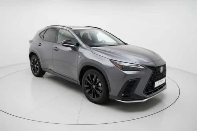 Lexus NX (2022) thumbnail 3