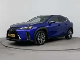 Lexus UX (2023)