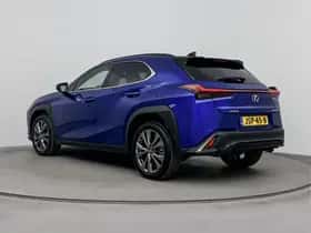 Lexus UX (2023) thumbnail 12