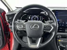 Lexus NX (2023) thumbnail 17