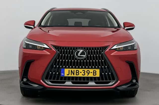 Lexus NX (2023) thumbnail 19