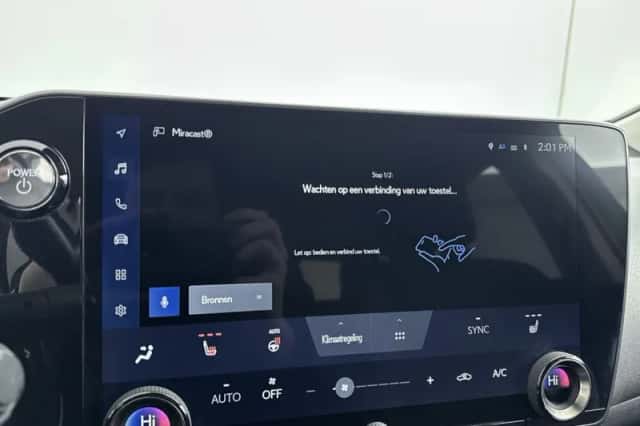 Lexus NX (2023) thumbnail 25