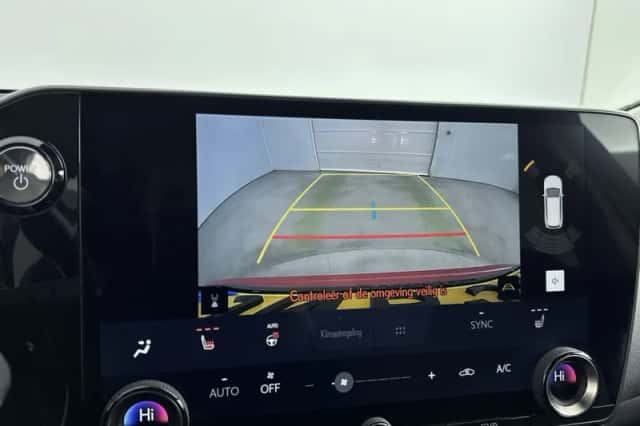Lexus NX (2023) thumbnail 7