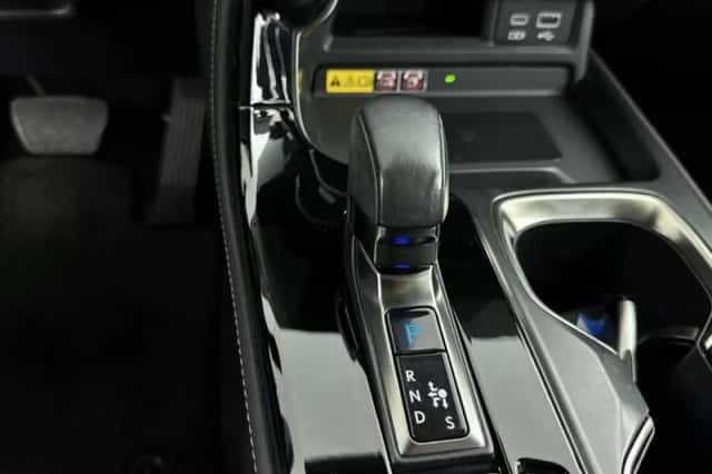 Lexus NX (2023) thumbnail 10