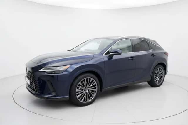 Lexus RX (2023)