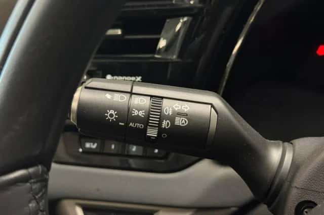 Lexus RX (2023) thumbnail 19