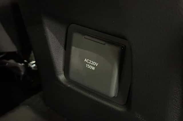 Lexus RX (2023) thumbnail 27