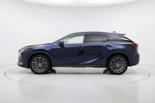 Lexus RX (2023) thumbnail 4