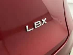 Lexus LBX (2025) thumbnail 18