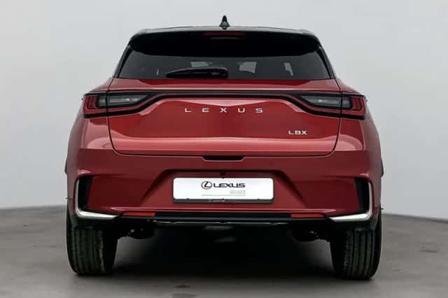 Lexus LBX (2025) thumbnail 20