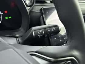 Lexus LBX (2024) thumbnail 21