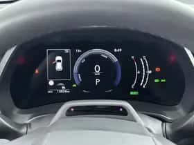 Lexus LBX (2024) thumbnail 6