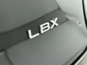 Lexus LBX (2024) thumbnail 9