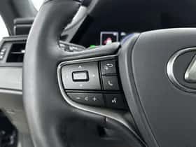 Lexus ES (2023) thumbnail 20