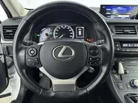 Lexus CT (2018) thumbnail 15