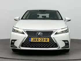 Lexus CT (2018) thumbnail 16