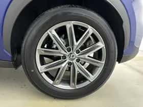 Lexus LBX (2024) thumbnail 22