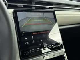 Lexus LBX (2024) thumbnail 8