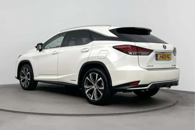 Lexus RX (2020) thumbnail 18