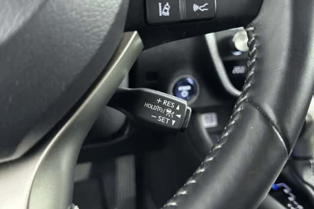 Lexus RX (2020) thumbnail 26
