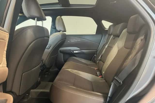 Lexus RX (2024) thumbnail 6