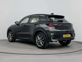 Lexus LBX (2024) thumbnail 13
