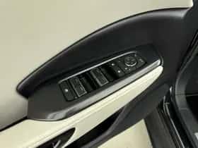 Lexus LBX (2024) thumbnail 21