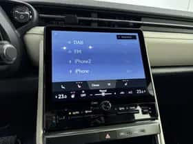 Lexus LBX (2024) thumbnail 7